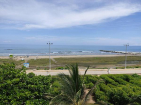 HOUSE FRONT BEACH IN PUERTO COLOMBIA